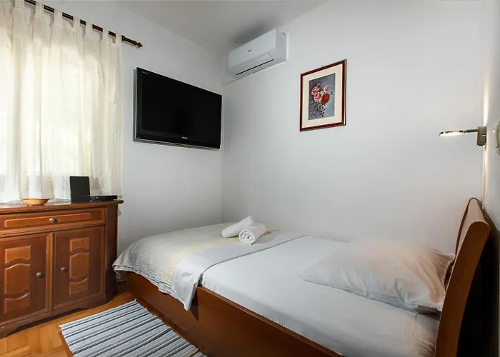 Family Friendly House With A Swimming Pool Solin, Split - 25075 Casa vacanze