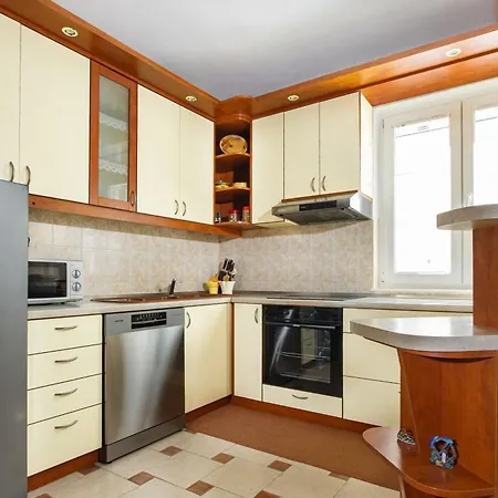 Будинок відпочинку Family Friendly House With A Swimming Pool Solin, Split - 25075 Солин